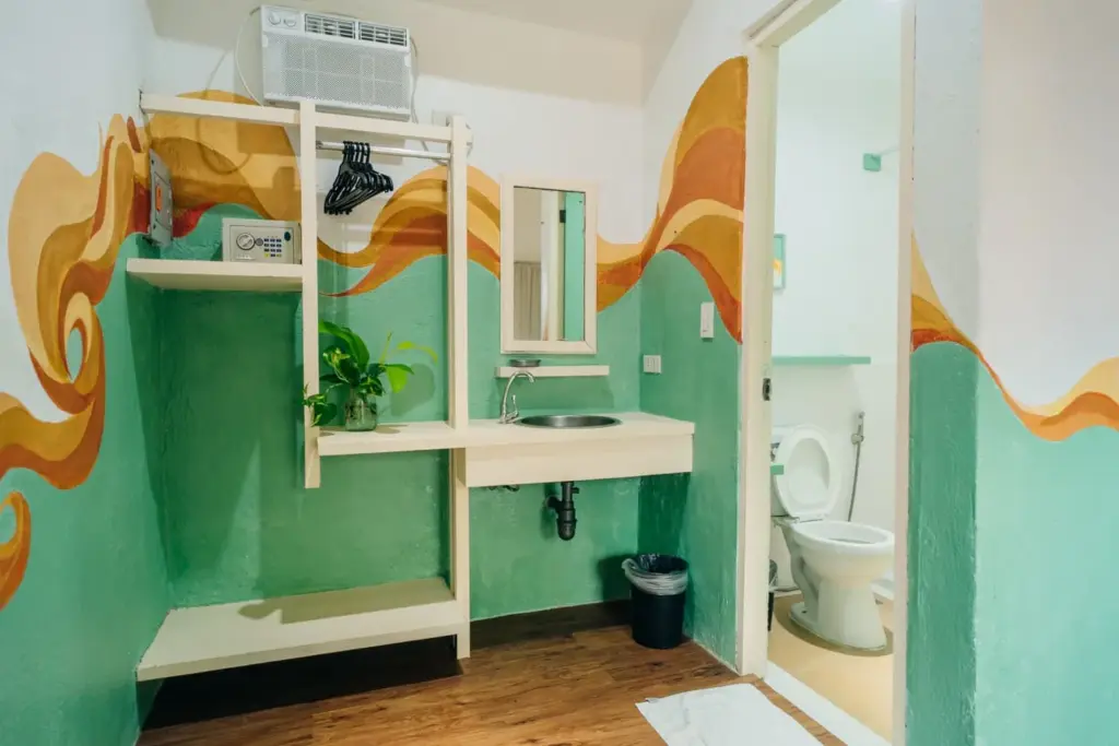 Standard Room at The Lazy Dog Boracay, photo 6